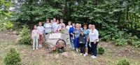 Возложение цветов к памятному знаку Буда.4 июля 2025 года состоялся митинг и церемония возложения цветов к памятному знаку на месте расстрела фашистами мирных жителей деревни Буда в июле 1942 года.