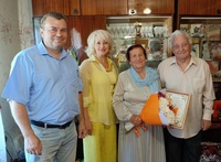 Поздравление Гавриленко Петра Дмитриевича и Лилию Марковну с 65-летием супружеской жизни!
